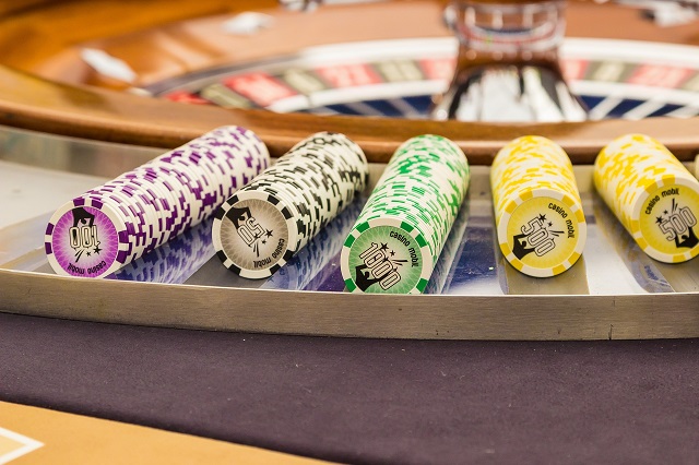 What Does A Golf Resort And Casino Usually Feature